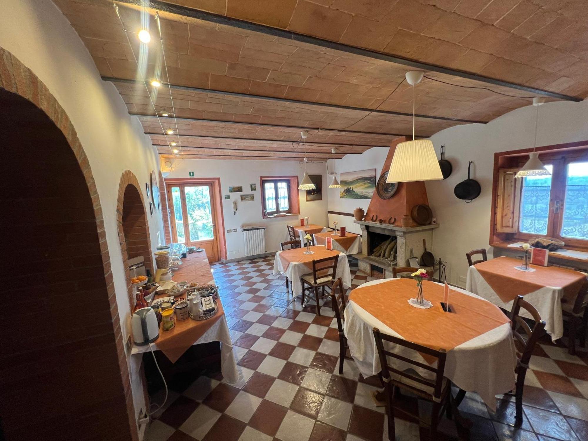 Mancino Bed & Breakfast Poggibonsi Exterior photo